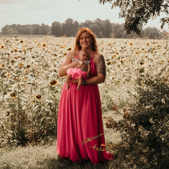 Meet your Posher, Lauren - Picture 7 of 7